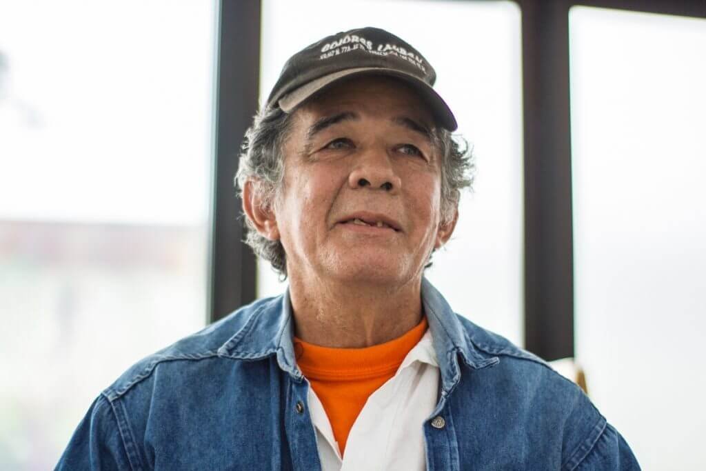 Desplazado cuatro veces: ahora ayuda a víctimas y es amigo de su victimario