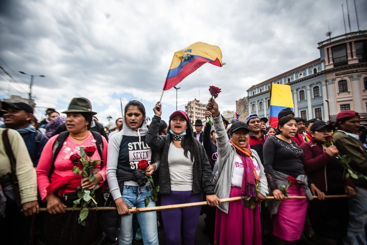 ¿Por qué hay un terremoto social y político en Ecuador?