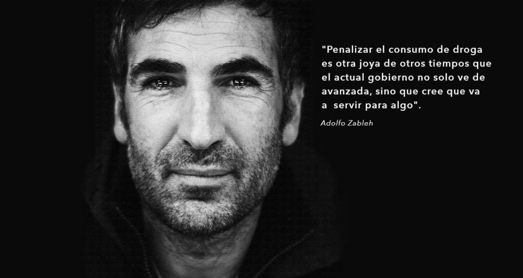 Menos un siglo