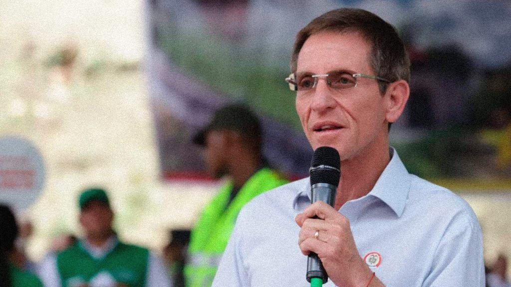 “Hay que entender que sustituir coca no es como ir a comprar pan”: Emilio Archila