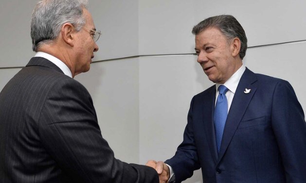 Nadie quiere salir de la conversación de paz: así están jugando los políticos