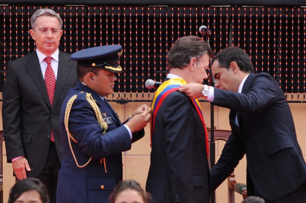 Las cinco claves de la carta ‘pedagógica’ que le envió Santos a Uribe