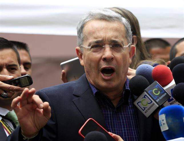 La trampa que el uribismo le quiere tender a la democracia