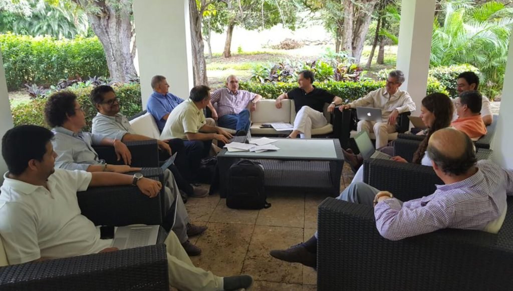 Bitácora de la incertidumbre: día 33, empezó la discusión de las propuestas del No en Cuba