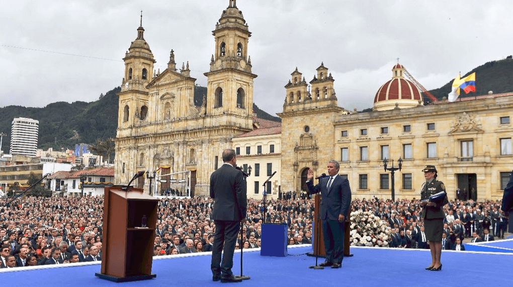 Duque o los radicales: ¿Quién pesa más en el Centro Democrático?