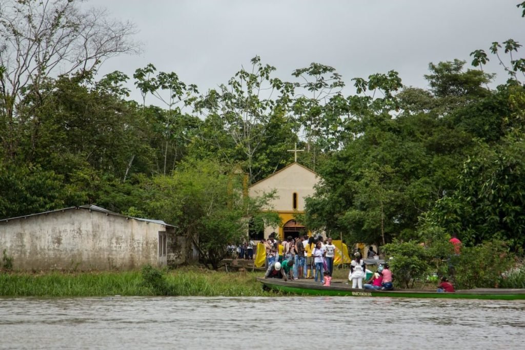 Tres cartas de colombianas anónimas para abrazar a Bojayá