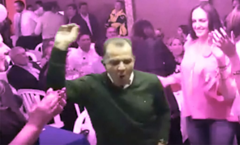 Los mejores ‘tweets’ que dejó el baile de Óscar Iván Zuluaga