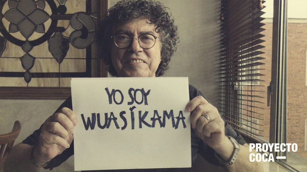 Piero canta para ayudar a los indígenas que sustituyeron amapola por café