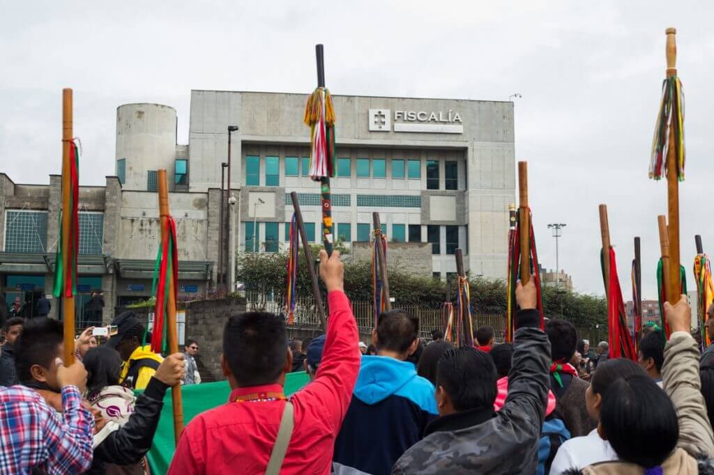 “Ser líder no es delito”: Así protestaron los dirigentes sociales en la Fiscalía