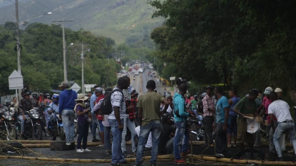 El Esmad ahogó en gas las negociaciones con las comunidades negras del Cauca