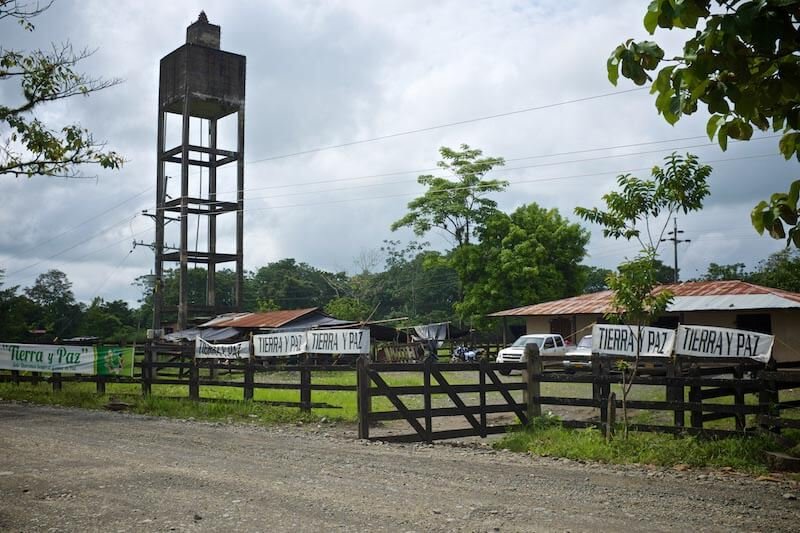 Urabá es uno de los lugares emblemáticos del despojo y de la lucha por la restitución de tierras.