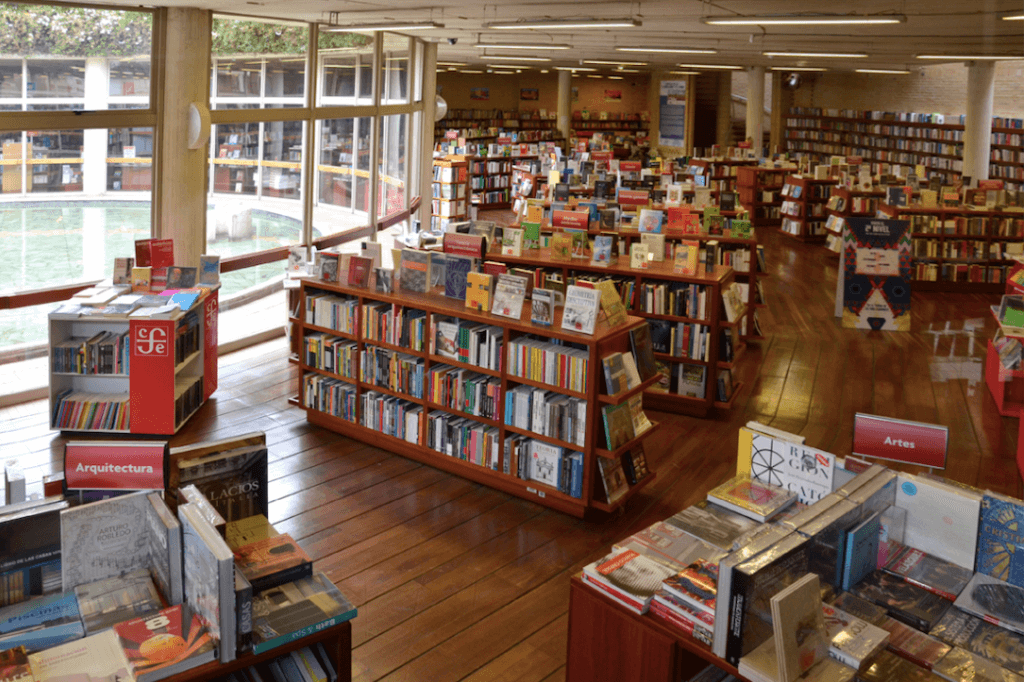 Librería FCE en Bogotá. Foto: fce.com.co.