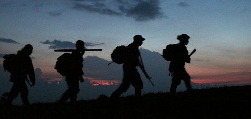 Niños y niñas combatientes – Foto: ¡Pacifista!