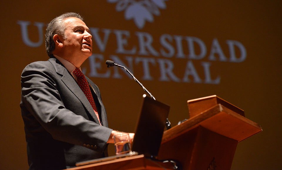 Día D+ 35 a D+42: Santos anuncia un vicepresidente para la implementación