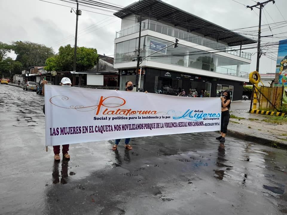 Acto de memoria en Caquetá en el 8M, por la Plataforma Social y Política para la Incidencia de las Mujeres del Caquetá. Foto: Grupo de Facebook de la Plataforma Social y Política para la Incidencia de las Mujeres del Caquetá.