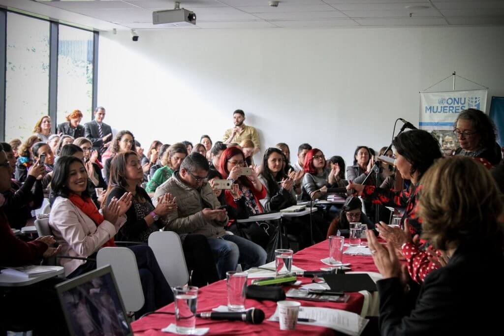 Presentación en Bogotá de la investigación Vivencias, aportes y reconocimiento: las mujeres en el proceso de paz de La Habana. Foto: Sara Gómez | ¡Pacifista!