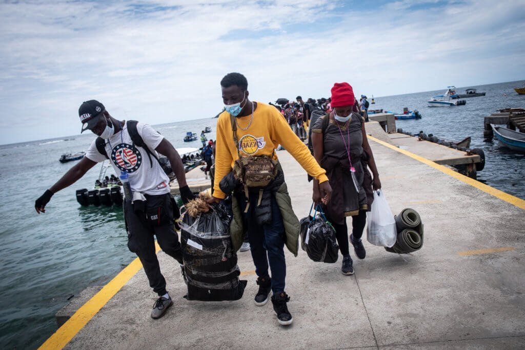 Entre enero y septiembre de 2021, Migración Colombia ha recopilado información de 67.000 migrantes irregulares que han pasado por el golfo de Urabá. Los números pueden ser superiores porque otros no han sido registrados. En 2006 fueron 43 migrantes y las cifras han ido aumentado: en 2014 hubo 2.111; 8.855 en 2015 y 33.981 en 2016. / Pedro Anza- Cuartoscuro.com